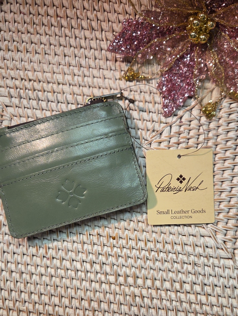 Patricia Nash Olive Green Leather Slim Card Wallet with Zip